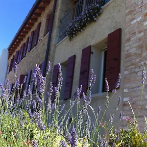 le-pervinche.hotelinveneto.com/