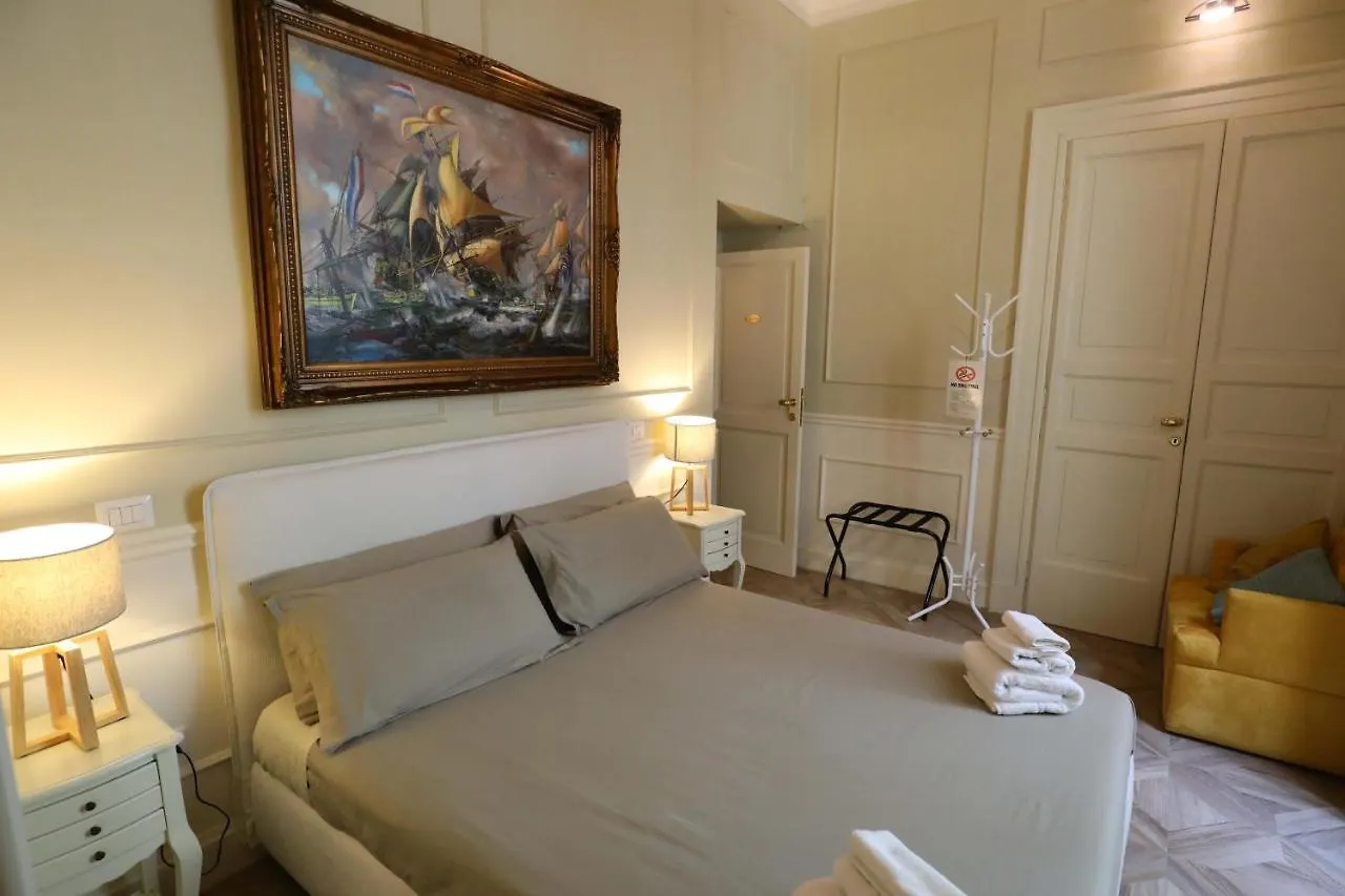 Vico Gelso Napoli Bed & Breakfast 0*, Naples
